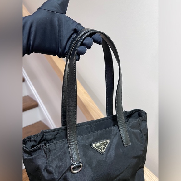 Vintage Prada tote bag - Picture 10 of 17